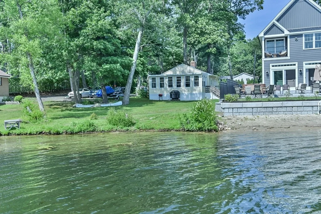 Photo of 23 Lakeview Rd.