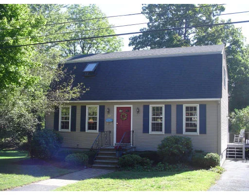 Photo of 11 Walcott Rd
