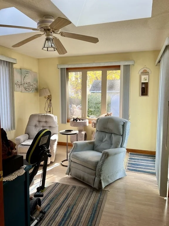Photo of 157 Gardens Dr