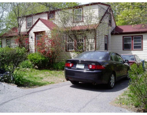 Photo of 323 Walnut Street