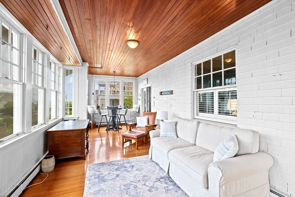 Photo of 4 Glover Ave