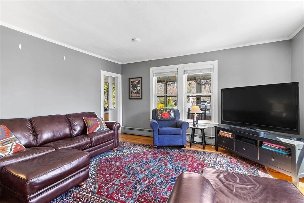Photo of 141 Westview Rd