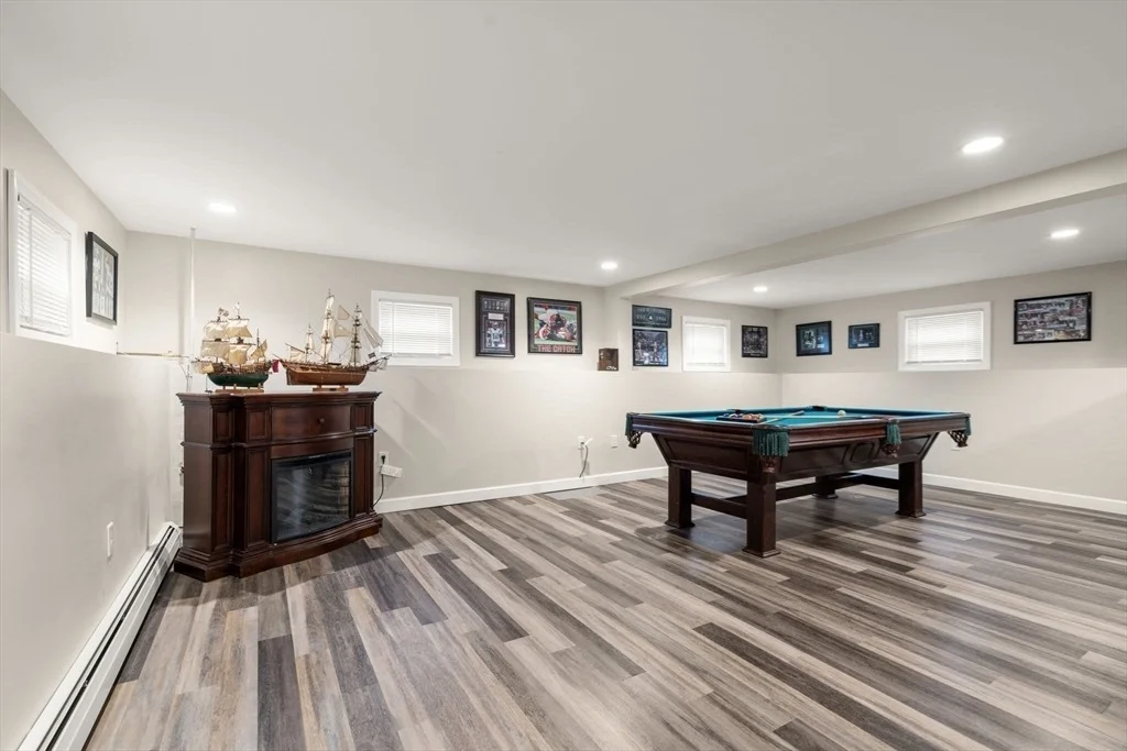 Photo of 12 Crescent Dr