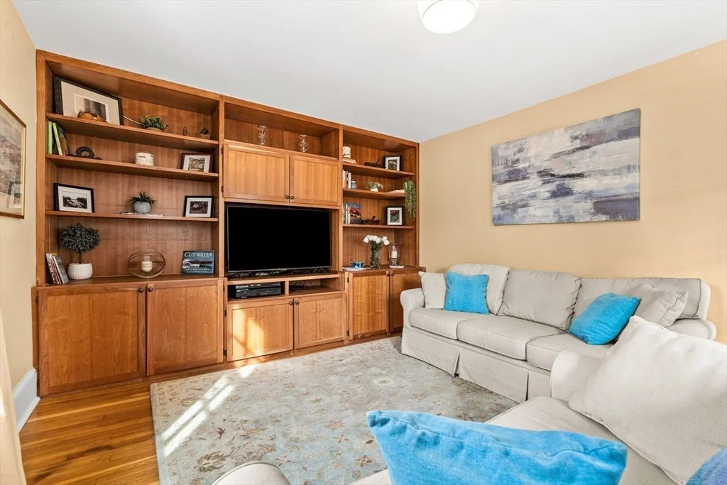 Photo of 16 Waldron Court