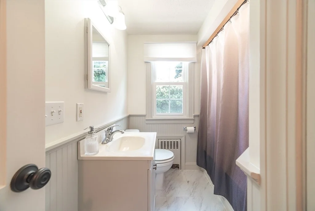 Photo of 55 Gillette Cir