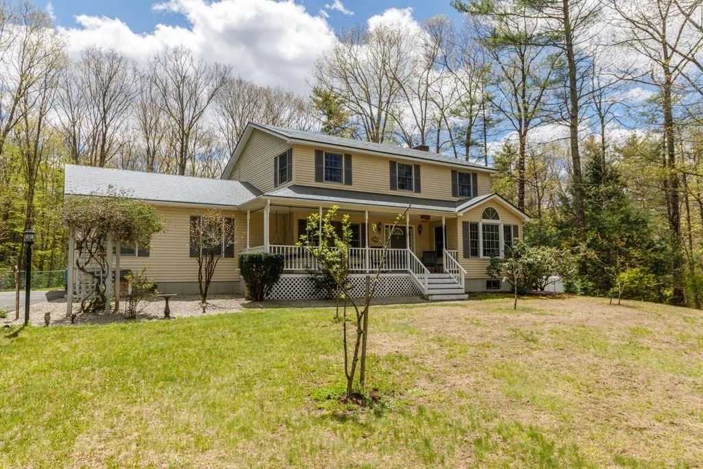 Photo of 1478 Conant Road