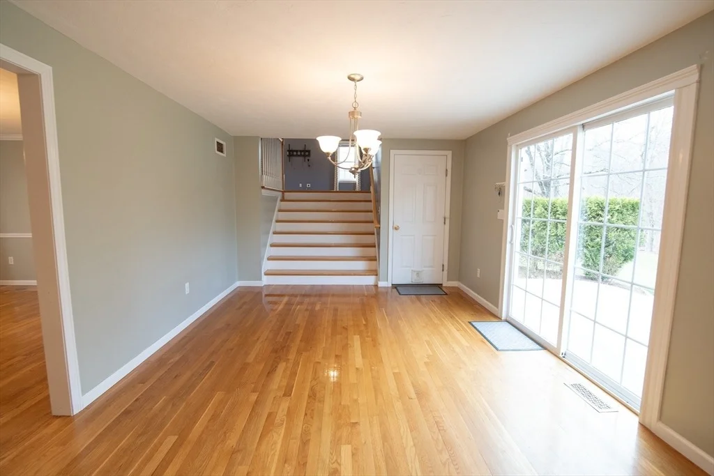 Photo of 118 Kempton Rd