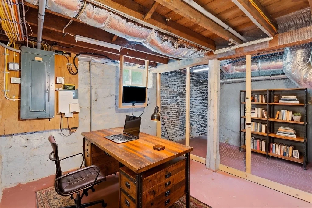 Photo of 10 Pine St