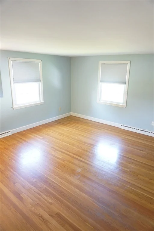 Photo of 40 Miriam Ln