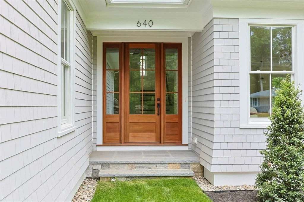 Photo of 640 Poponessett Rd