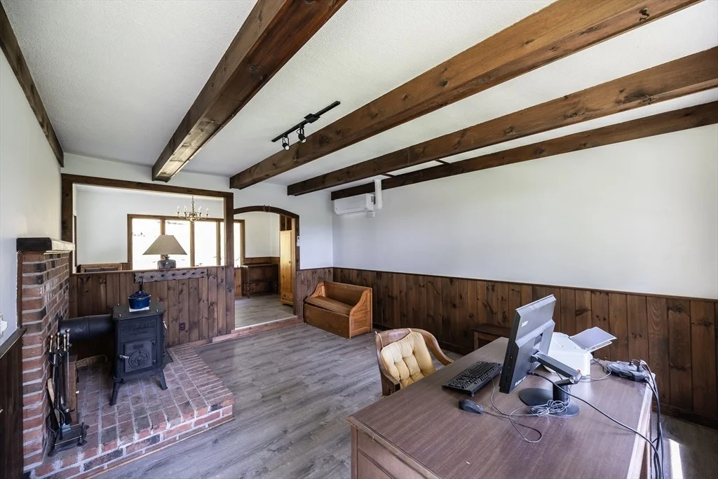 Photo of 477 River Road