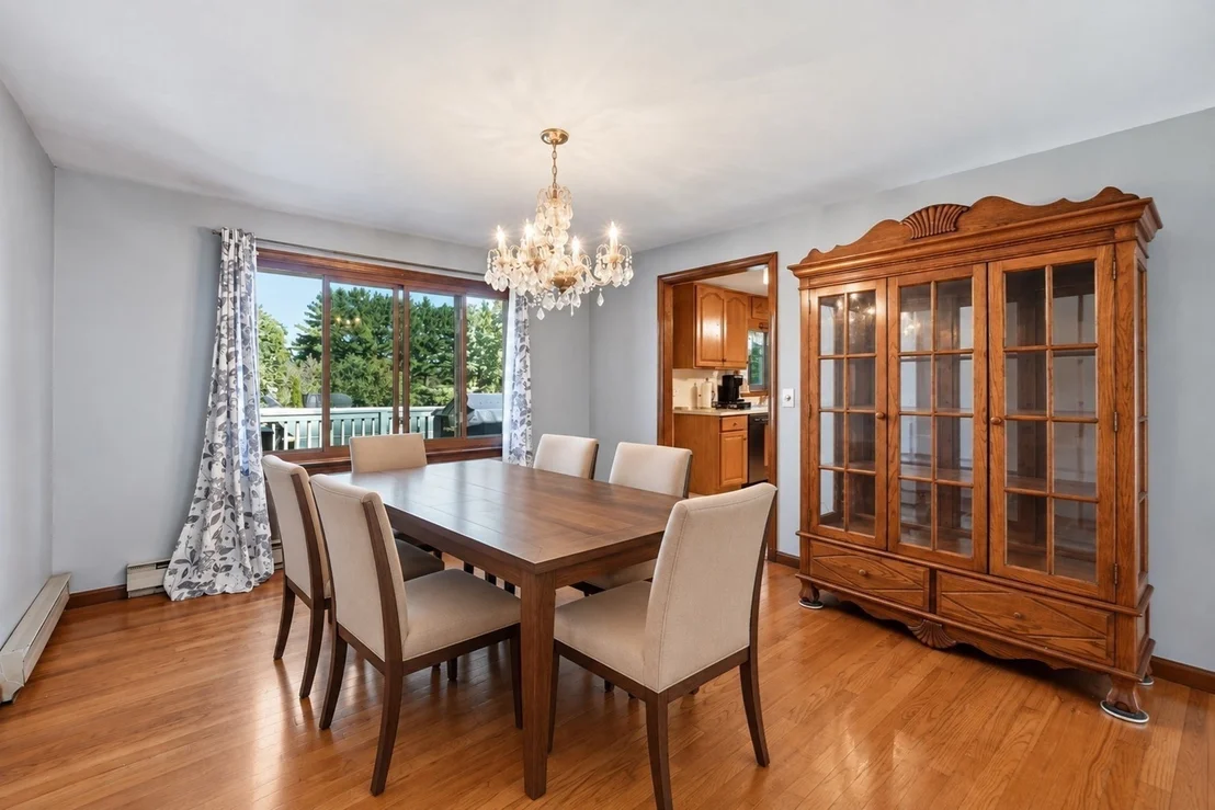 Photo of 2 Apple Tree Dr