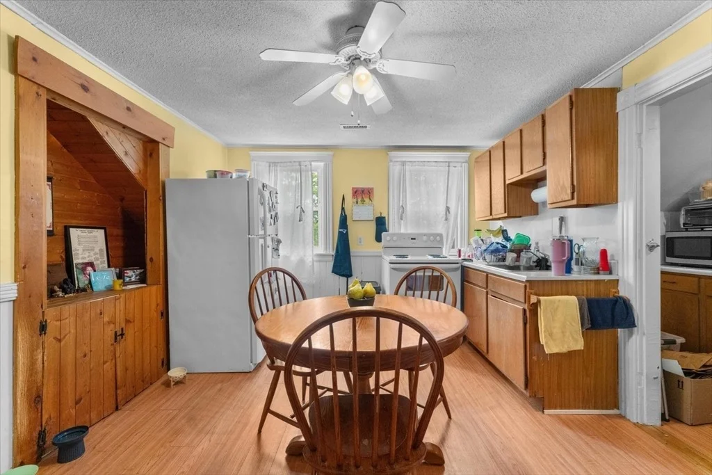 Photo of 15 Steele St