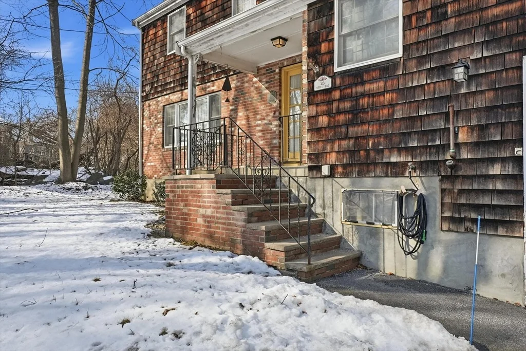 Photo of 28 Surrey Rd