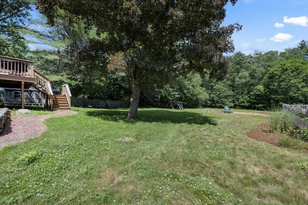 Photo of 27 Hillside Dr