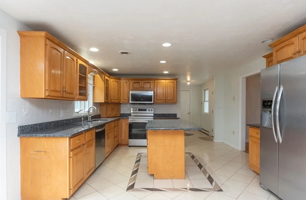 Photo of 65 Tiffany Dr