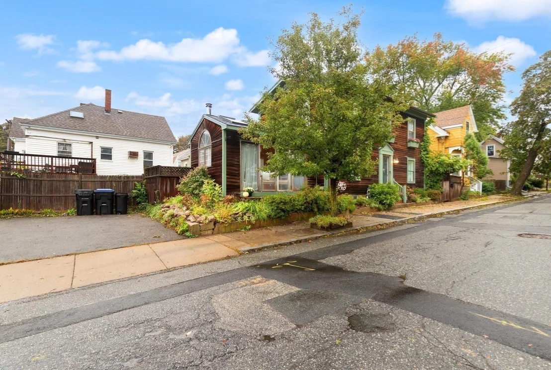 Photo of 15 Myrtle St