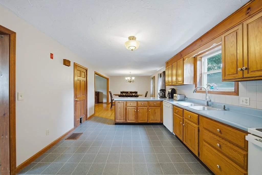 Photo of 2 Birch St