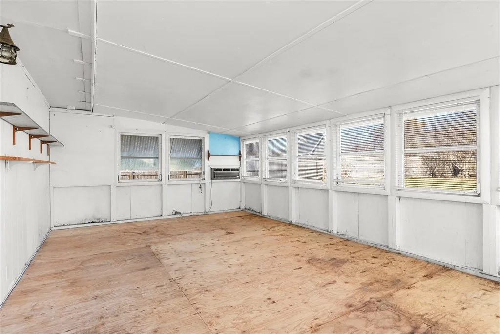 Photo of 42 Coolidge Road