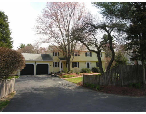 Photo of 157 Charles River Street