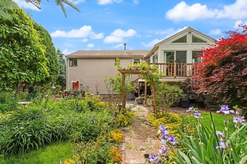 Photo of 10 Katy Cir