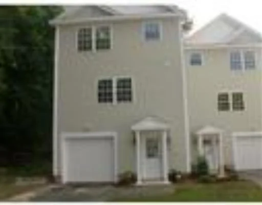 Photo of 38 Shaffner