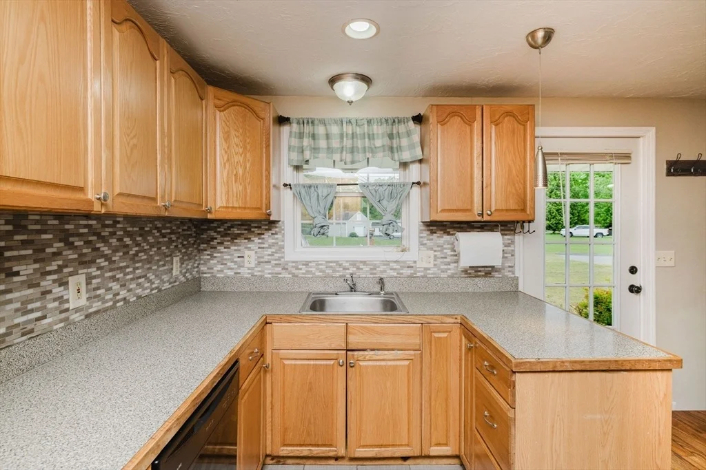 Photo of 160 Willis