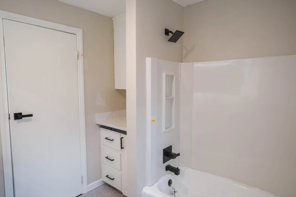 Photo of 181 Freeman Ter