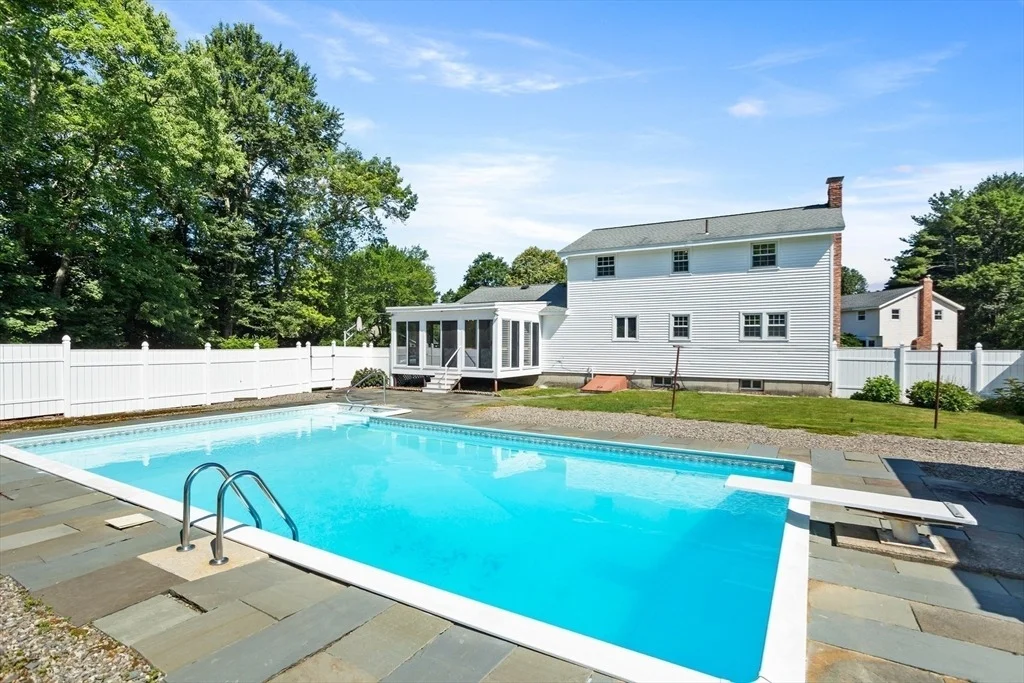 Photo of 11 Heald Rd