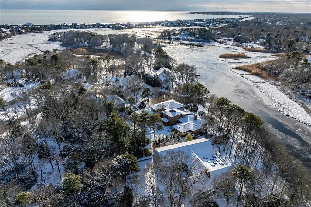 Photo of 443 Elliott Road