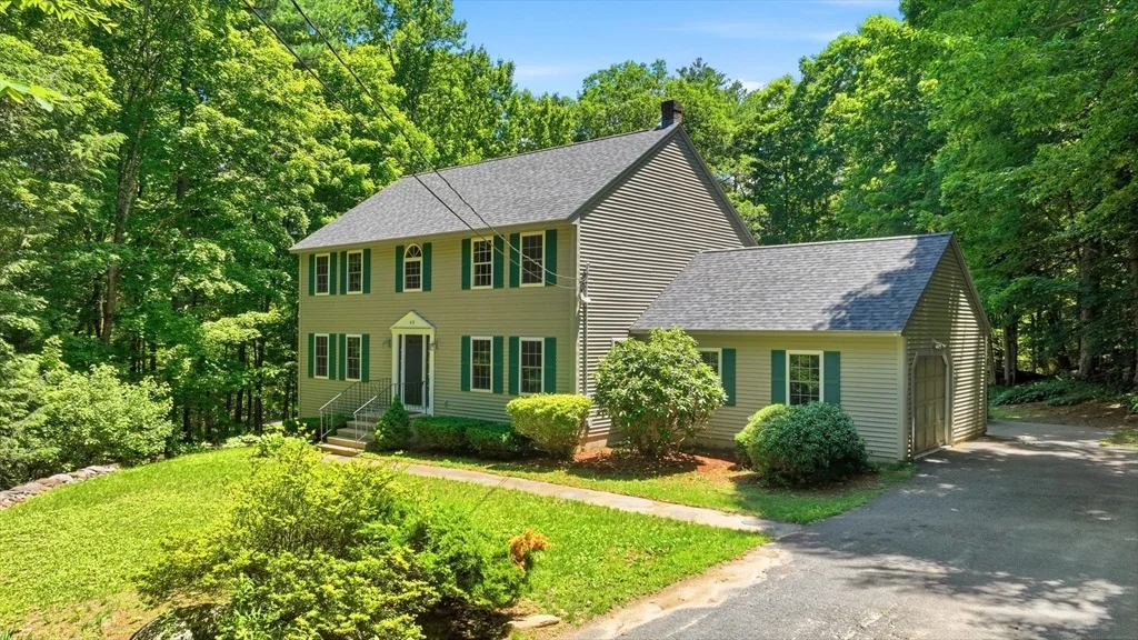 Photo of 60 Bartlett Lane