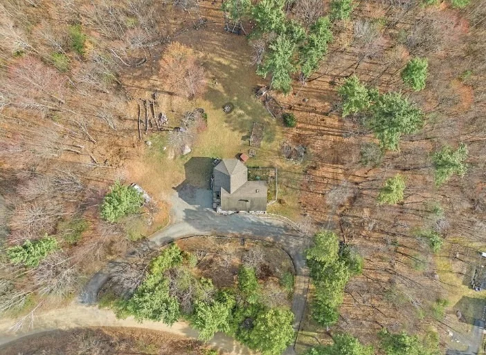 Photo of 6 Plum Tree Ln