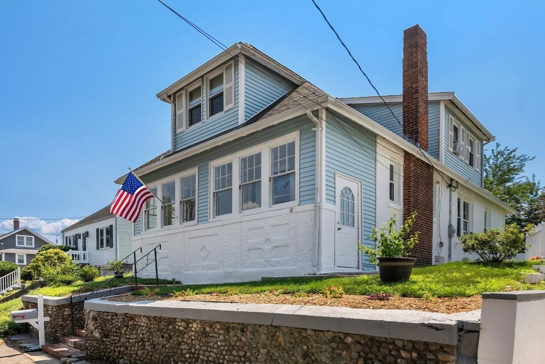 Photo of 18 Kiely Rd