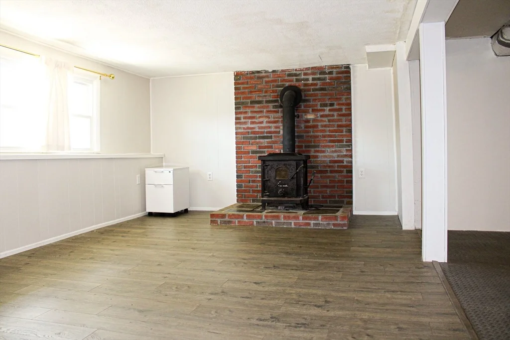 Photo of 23 Roberta Road