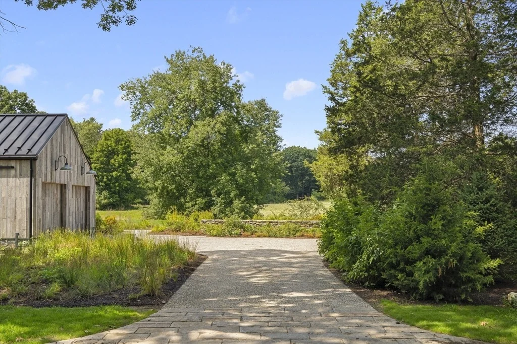 Photo of 8 Silver Hill