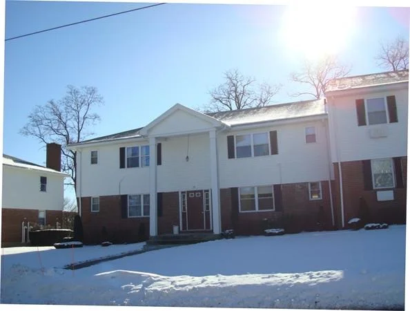 Photo of Unit A at 53 Colonial Cir