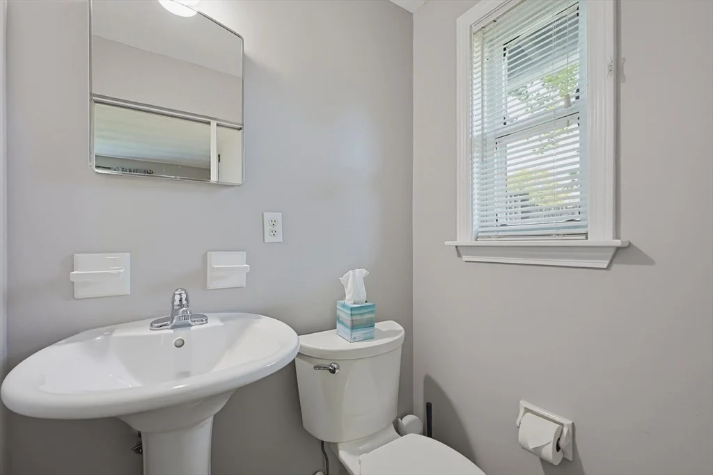 Photo of 212 Beacon St