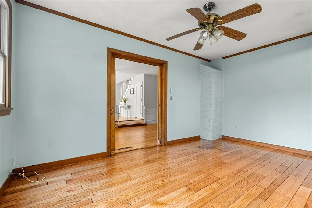 Photo of 18 Lincoln Park