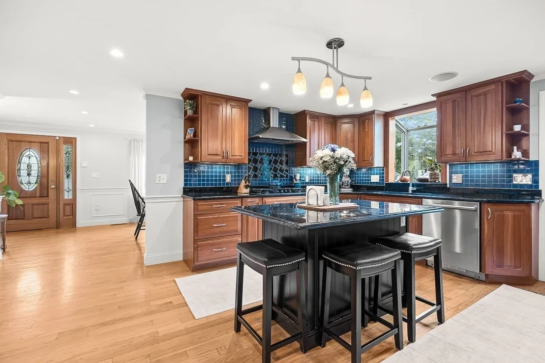 Photo of 15 Millbrook Rd