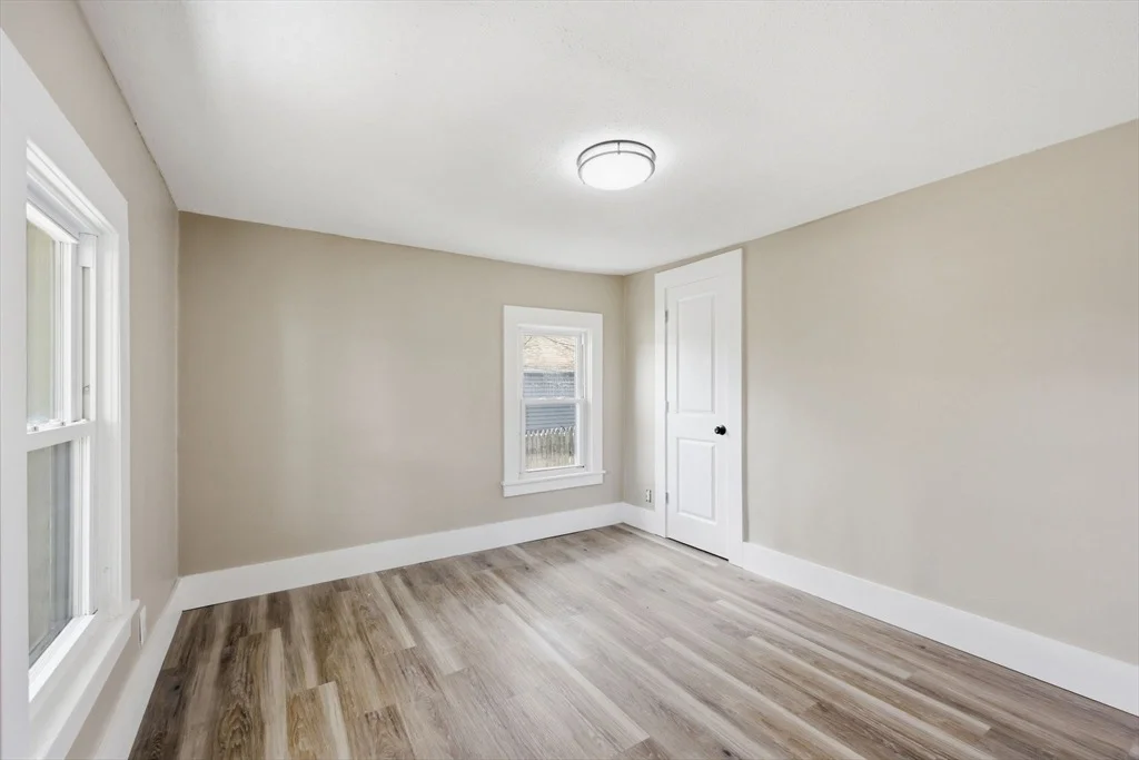 Photo of 20 Conklin St