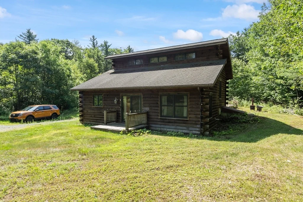 Photo of 95 School House Rd