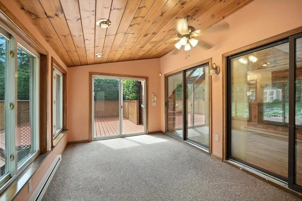 Photo of 28 Sterling Dr