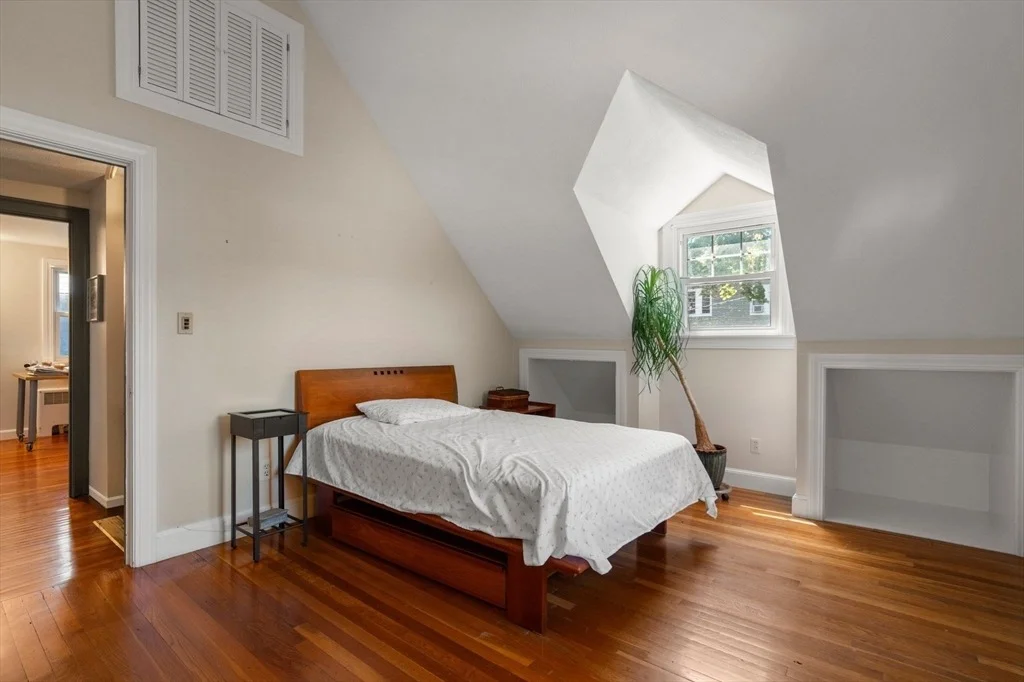 Photo of 29 Laurel St.