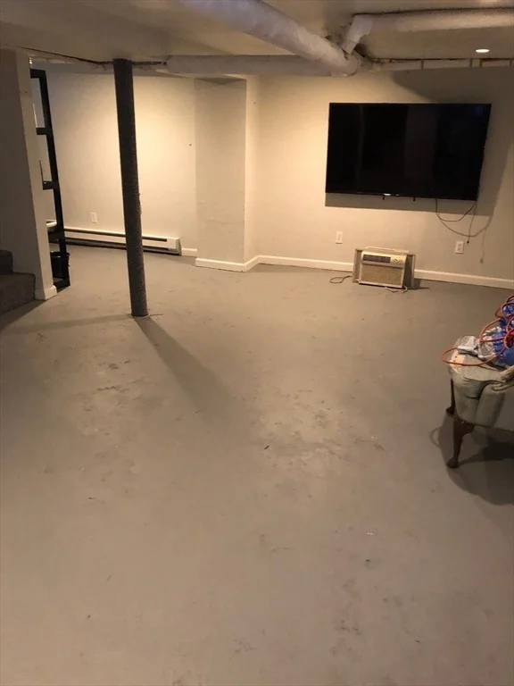 Photo of 250 May St
