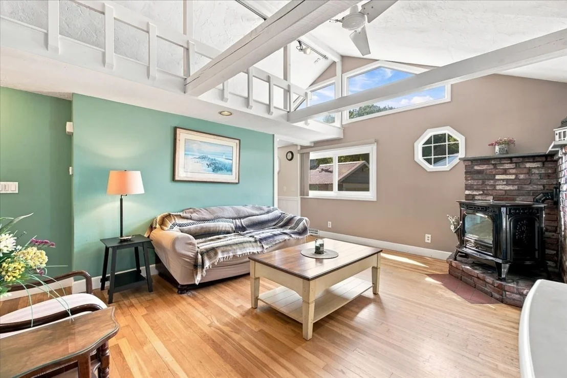 Photo of 46 Hoover Road