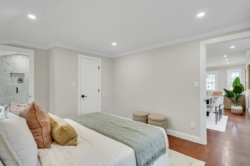 Photo of 20 Riverview St