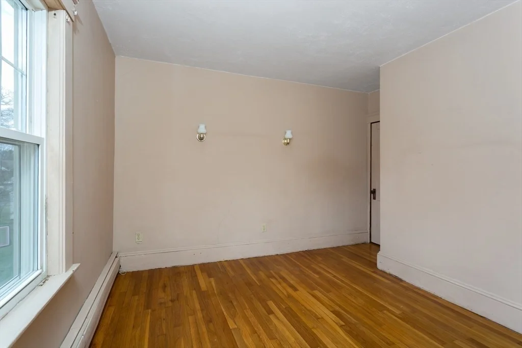 Photo of 32 Farrington St