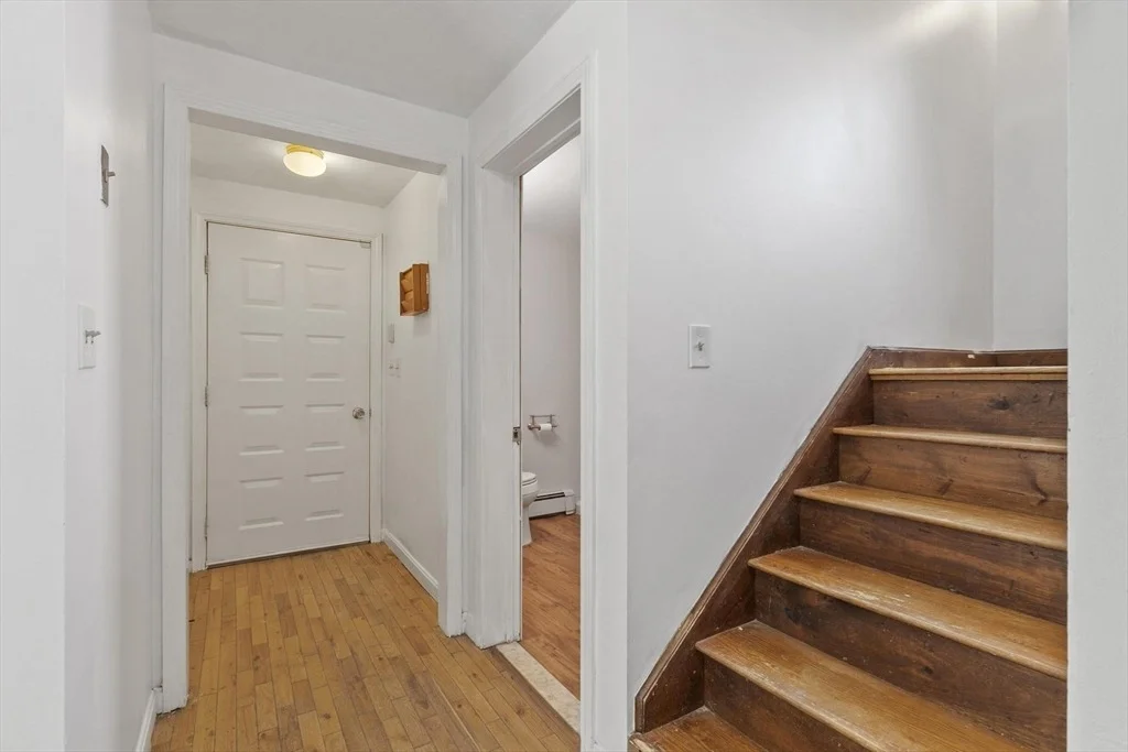 Photo of 90 Royalston Rd