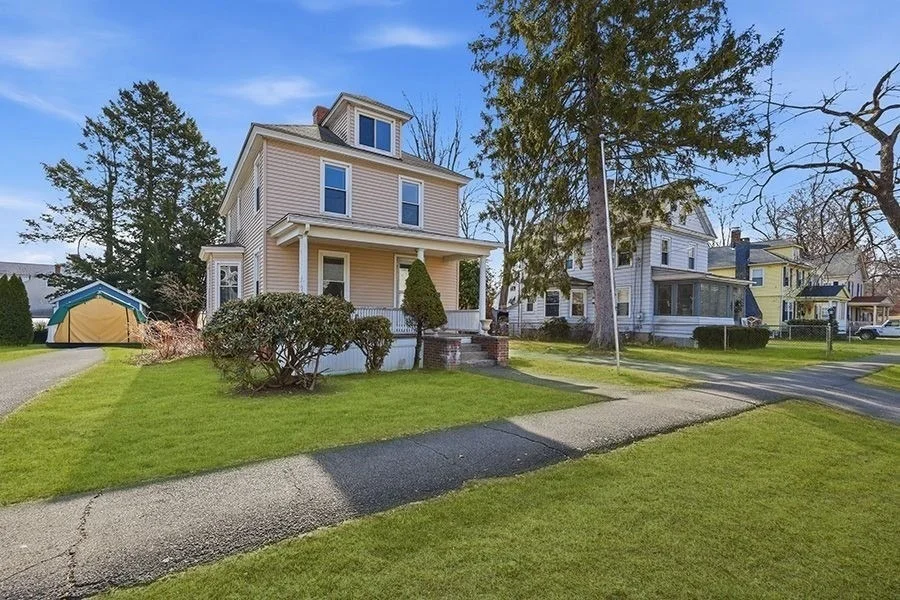 Photo of 32 Allen Ave