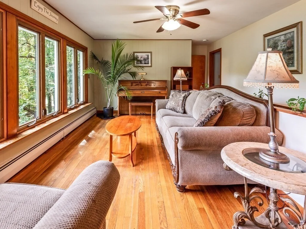 Photo of 30 Russell Hill Rd
